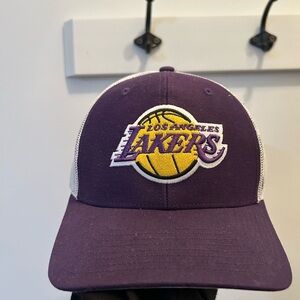 Los Angeles LA Lakers hat excellent condition